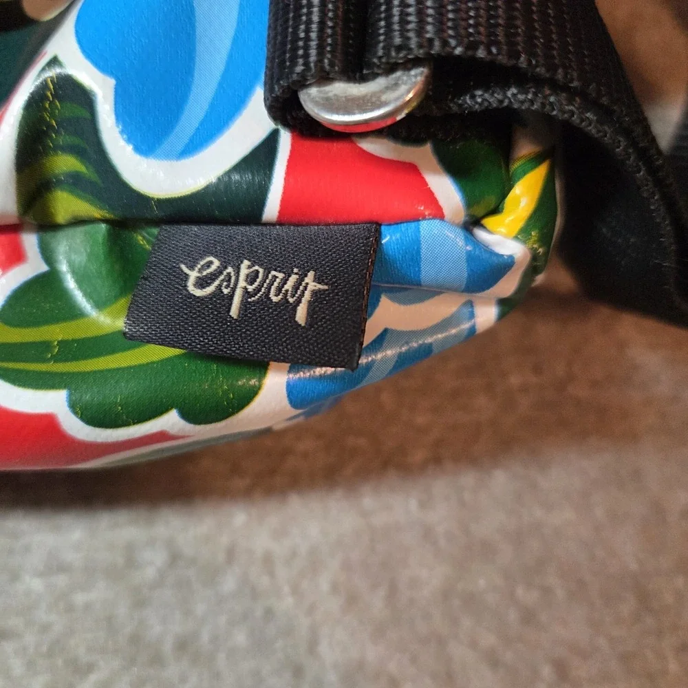 Esprit oilcloth red
